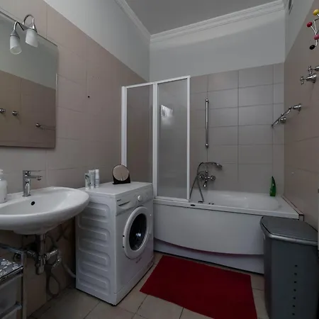 Apartment Spacious Riga